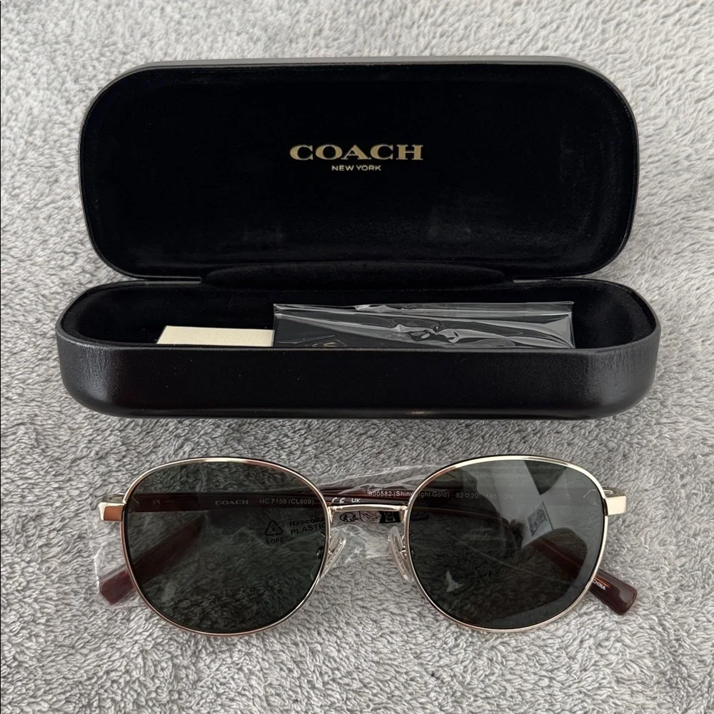 Coach HC7159 (CL909) sunglasses